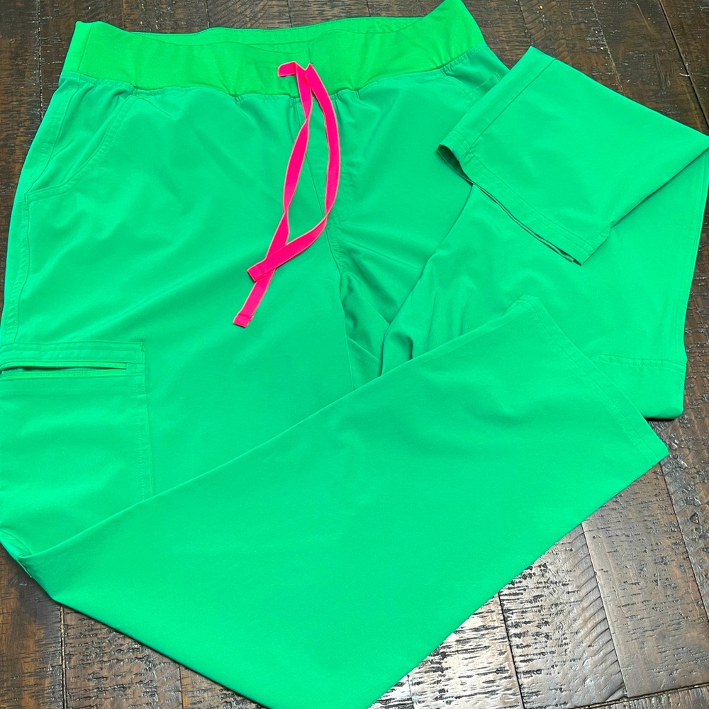 Figs yola scrub pant